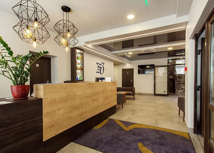 Хостел Old Town Trio